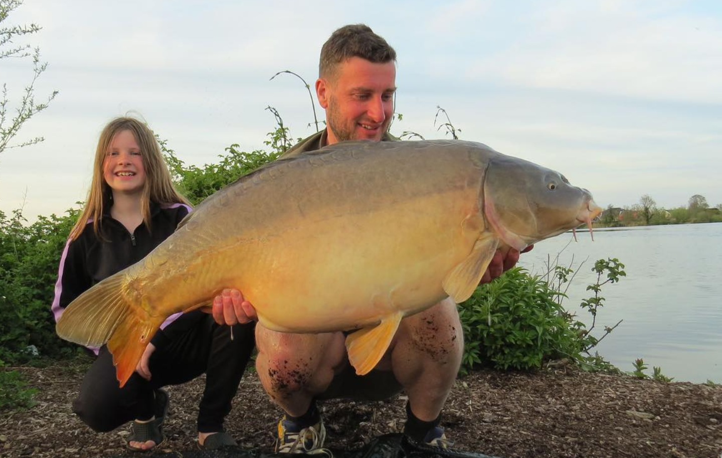 Karper 2 op nachtvisstek 2 Karper 2 op nachtvisstek 2